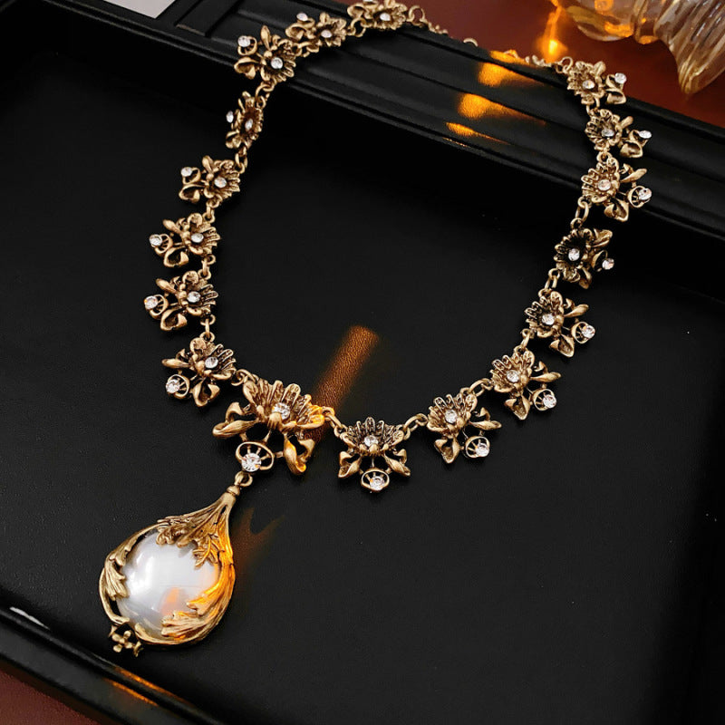 Vintage Rhinestone Floral Jewelry Set - view 9