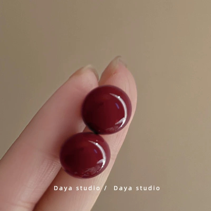 Red Geometric Flower Stud Earrings - view 11