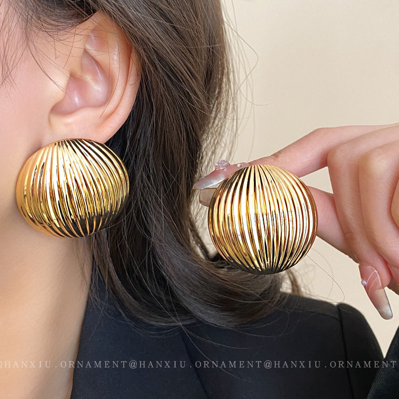 Metal Striped Half-Round Statement Earrings - view 2