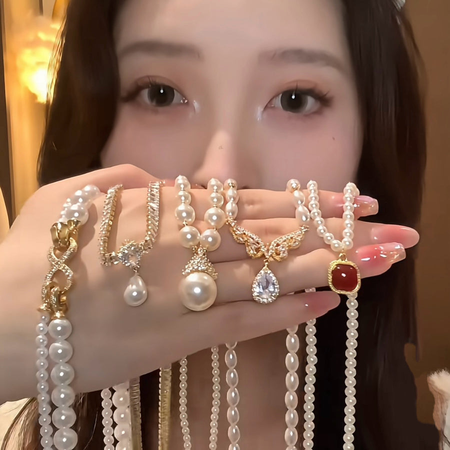 Gold-Plated Teardrop Zircon Pearl Necklace - view 3