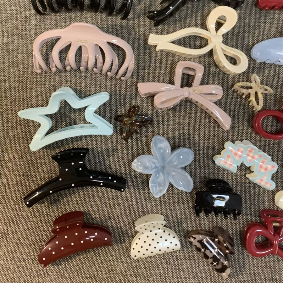 Korean Minimalist Everyday Hair Claw Clip - view 3