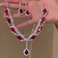 Western Statement Round Cubic Zirconia Stud Earring Necklace Set Niche Design Detail Clavicle Chain Personality Elegant Fashionable Necklace Wholesale