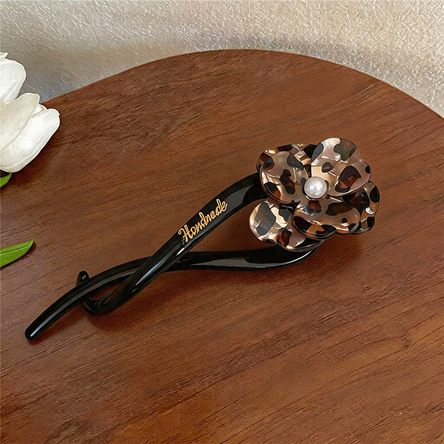 Acrylic Bow Hair Claw Clip - view 7