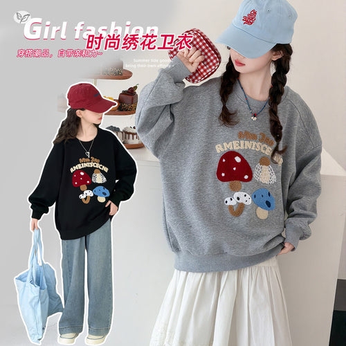 Girls' Mushroom Embroidery Pullover