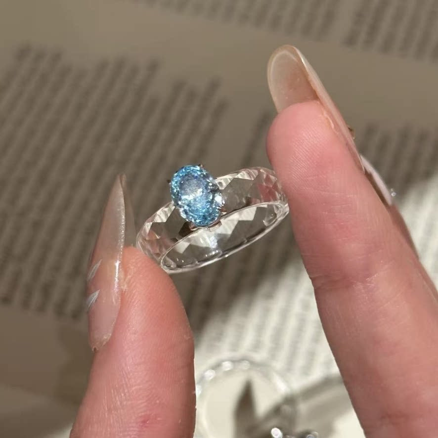 Sparkling Round Zircon Statement Ring - view 6
