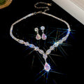 Moonlight Burst Sparkle Light Luxury Diamond Necklace Birthday Evening Gown Clavicle Chain Accessory Women Design Detail Niche