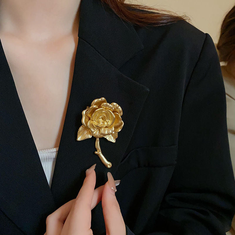 Rhinestone Butterfly Flower Tassel Brooch - view 9