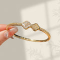 Overseas In Stock Flower Cubic Zirconia Bangle Light Luxury Fashionable Influencer Elegant Bracelet Premium Mother of Pearl Four Leaf Clover Jewelry