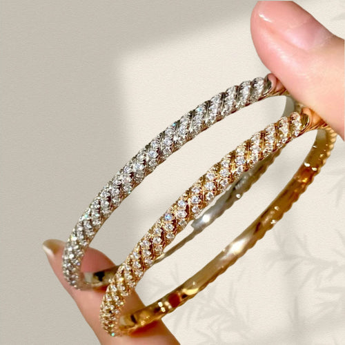 Light Luxury Premium Burst Sparkle Twist Pattern Full Diamond Bracelet Two-Tone Retro Stylish Niche Design Elegant Versatile Hand Jewelry