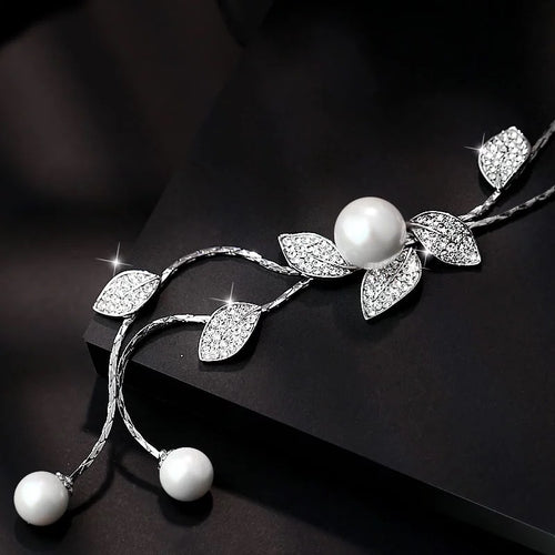 Overseas Day Korean Fashionable Rhinestone Leaves Simple Pearl Fringe Necklace Women Fashionable Versatile Long Style Necklace Sweater Chain