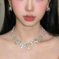 French Retro Bride Crystal Teardrop Fringe Necklace Earrings Set Premium Knot Wedding Dress Accessory Item Elegant