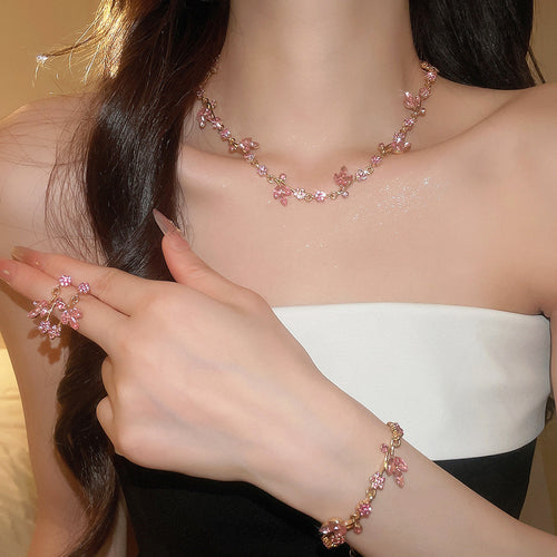 Runaway Princess Super Fairy Pink Crystal Berry Branch Flower Jewelry Set Imperial Breeze Wedding Necklace Light Luxury Niche Necklace