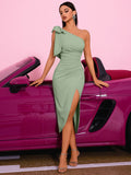 Women's Pleated Slim Fit Sexy Premium Evening Gown Banquet