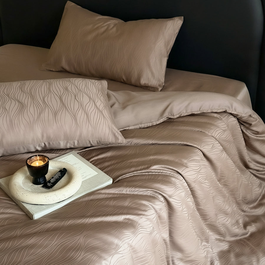 Louvre Haven TENCEL Jacquard Cooling 4-Piece Bedding Set - view 2