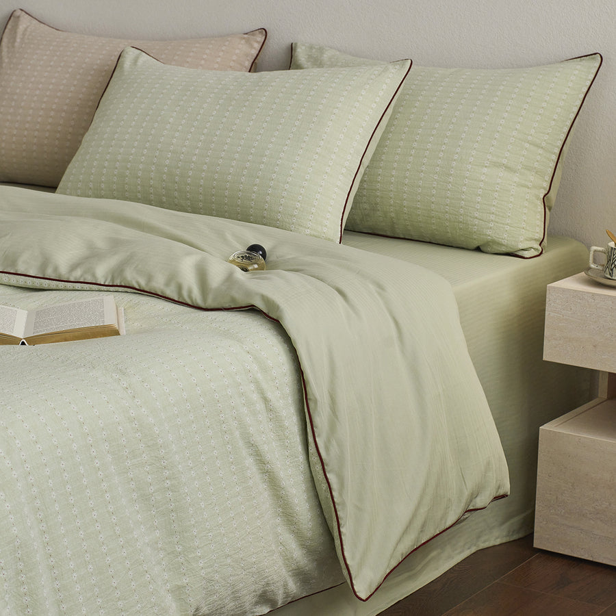 Cloud Rest Blue Yarn-Dyed Cotton Jacquard 4-Piece Bedding Set - view 2