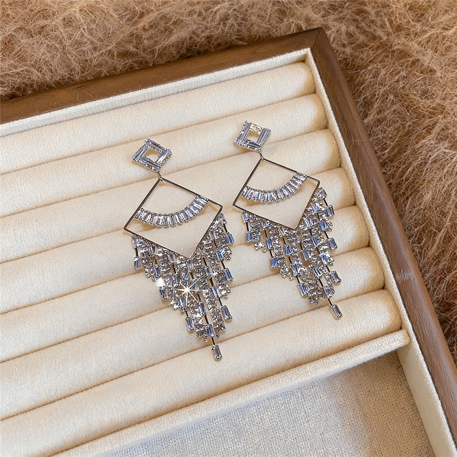 Sparkling Zircon Geometric Tassel Stud Earrings - view 7