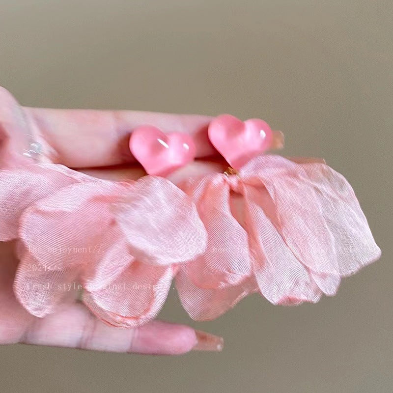 Heart Resin Flower Mesh Stud Earrings - view 6