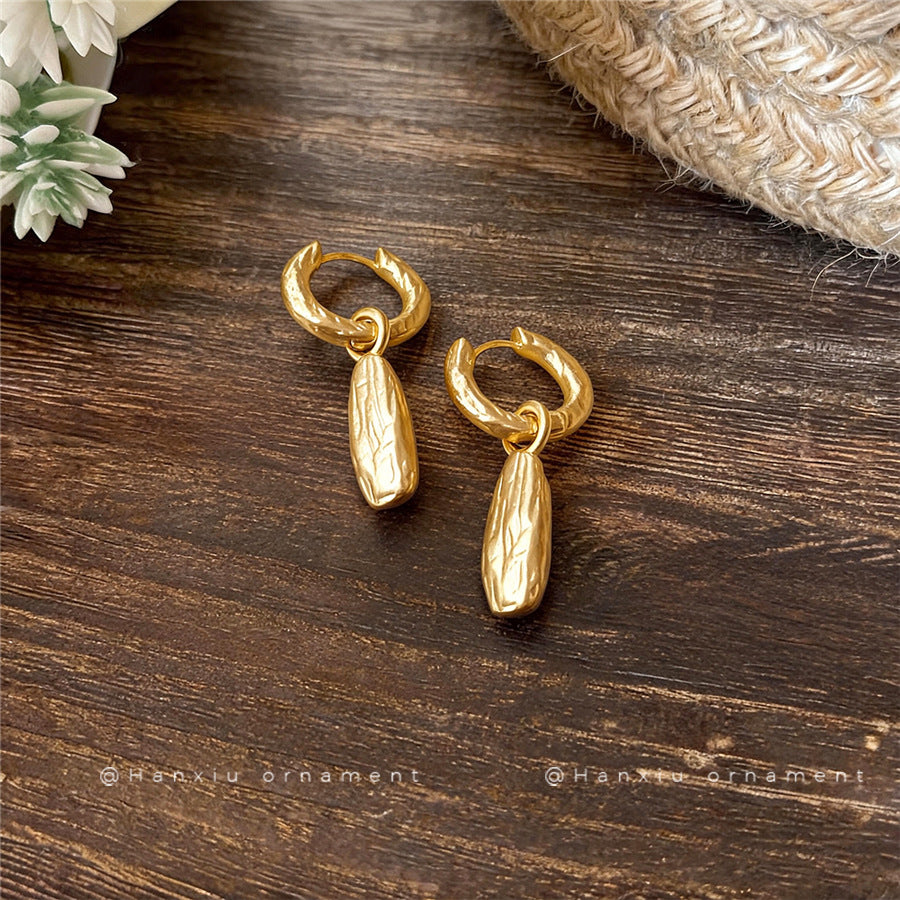 Minimalist Matte Oval Clip-On Earrings - view 4