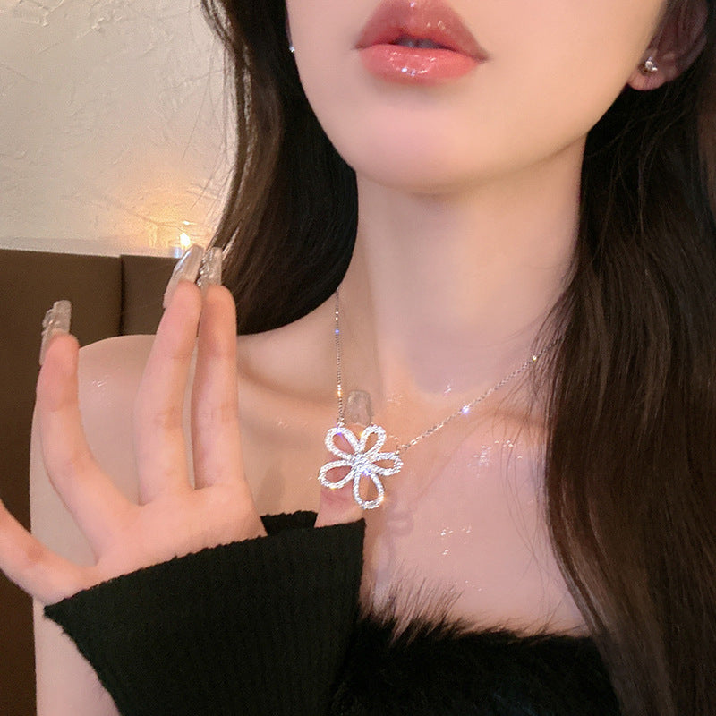 French Rhinestone Teardrop Flower Pearl Necklace - view 8