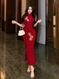 New Chinese Style Red Embroidered Cheongsam Bodycon Long Dress