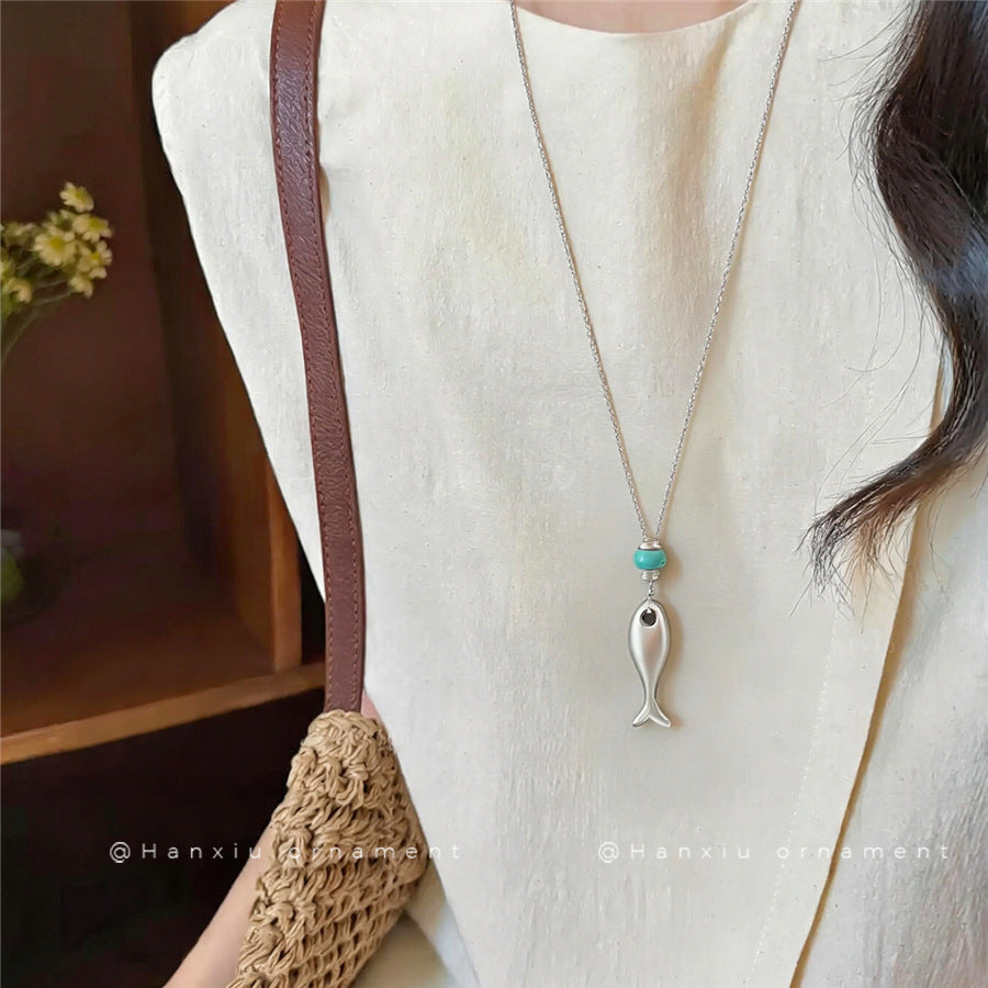 Matte Resin Star Pendant Necklace – Minimalist Style - view 3
