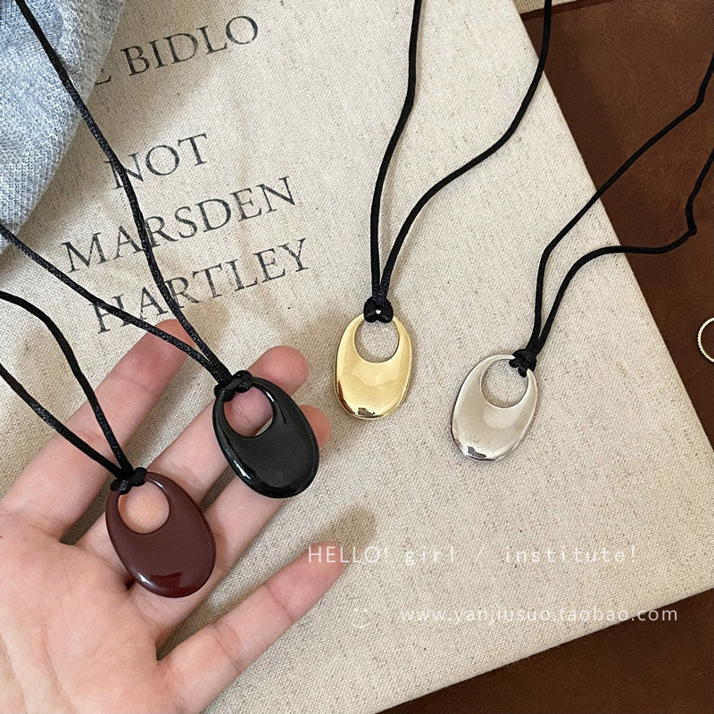 Korean-Style Leather Cord Oval Geometric Pendant Necklace - view 2