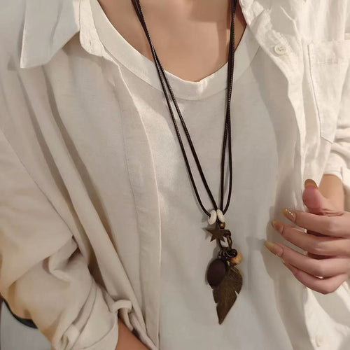 Neo-Chinese Zen Feather Pendant Necklace Women Retro Bohemian Long Style Clavicle Chain Ethnic Style Layered Accessory