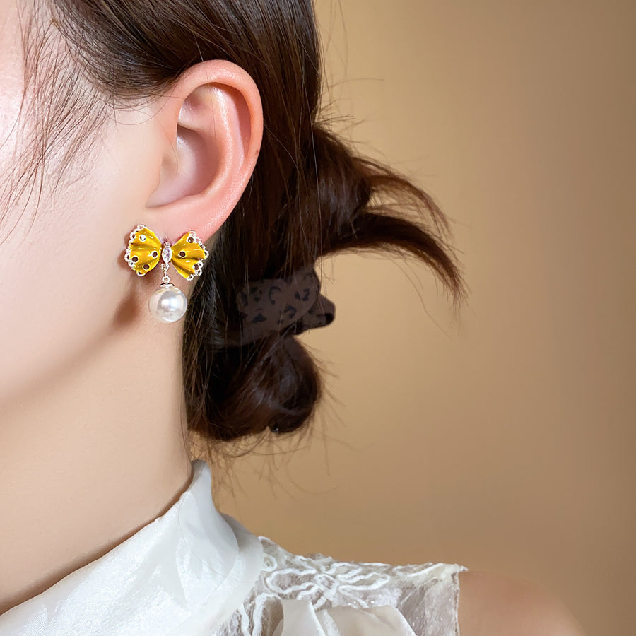 Enamel Bow Pearl Stud Earrings - view 4