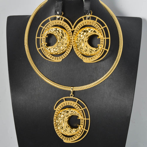 Overseas Western Statement Elegant Cutout Crescent Pendant Necklace Earrings Set Middle East Wedding Banquet Jewelry 2-Piece Set Women