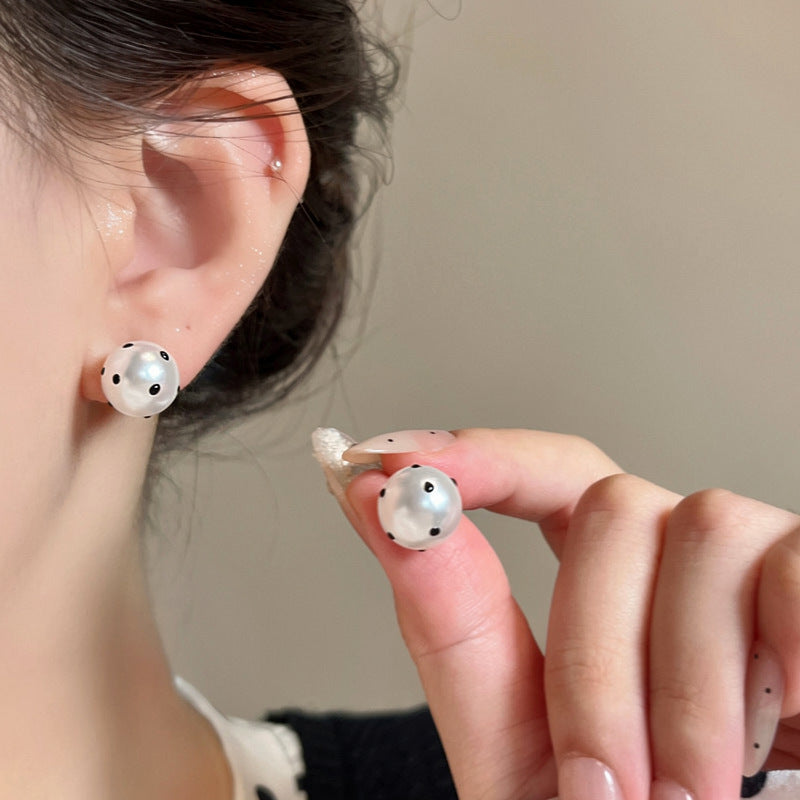 Korean Polka Dot Pearl Stud Earrings - view 3