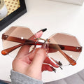 New Fashionable Rimless Beveled Women Sunglasses Trendy Versatile Asymmetric Frame Sunglasses Street Snap UV-Protection Glasses