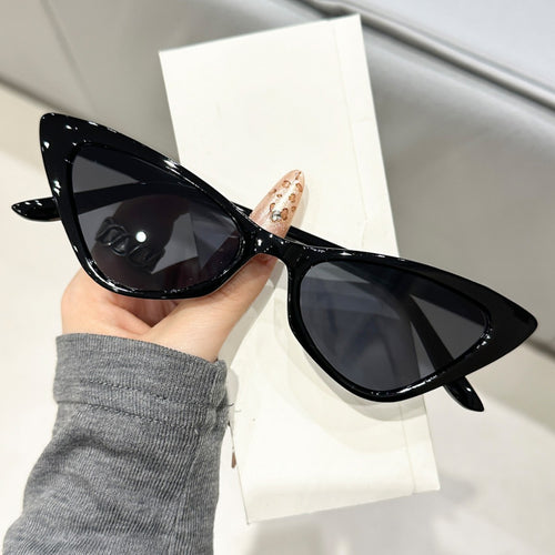 Retro Cat-Eye Western Personality Triangle Small-Frame Sunglasses Overseas GM Women Sunglasses Style Premium