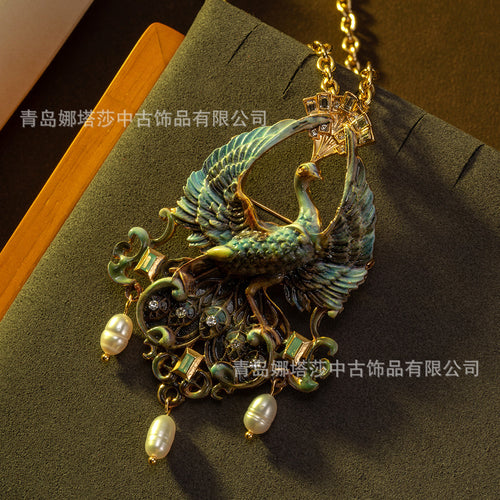 Artsy Retro Exquisite Hole Peacock Brooch Necklace 2-in-1 French Heavy-Duty Distressed Style Relief Brooch Vintage Accessory