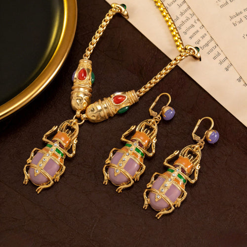 Vintage Heavy-Duty Nail Case Bug Pendant Personality Elegant Premium Accessory Set Insect Vintage Necklace