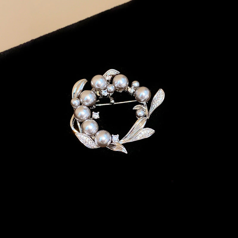 Rhinestone Butterfly Pearl Brooch - view 6
