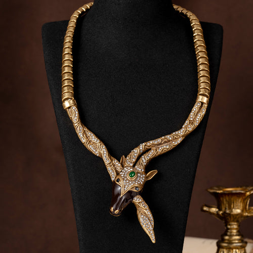 Retro vintage Distressed Unique Corner Deer Necklace Vintage Heavy-Duty Fashionable Simple Clavicle Chain Western Antique Necklace