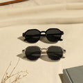 Fashionable Vintage Sunglasses 2025 New Full-Frame Round Stud Women Sunglasses Versatile Outfit Street Snap Sunglasses