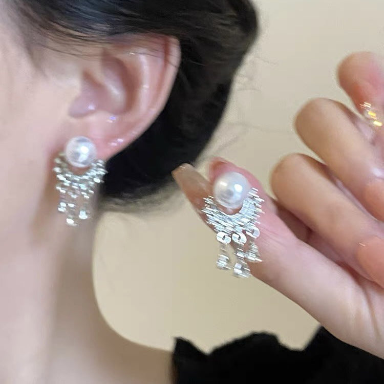 Delicate Round Zircon Stud Earrings - view 11