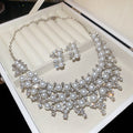 Windsor Flourish Bead Micro Diamond Geometric Pearl Jewelry Set Wedding Banquet Luxury Necklace Light Luxury Niche Necklace Women