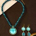 Vintage Moen Smiley Necklace Retro Elegant Versatile Accessory Set Rhinestone Crystal Relief Necklace