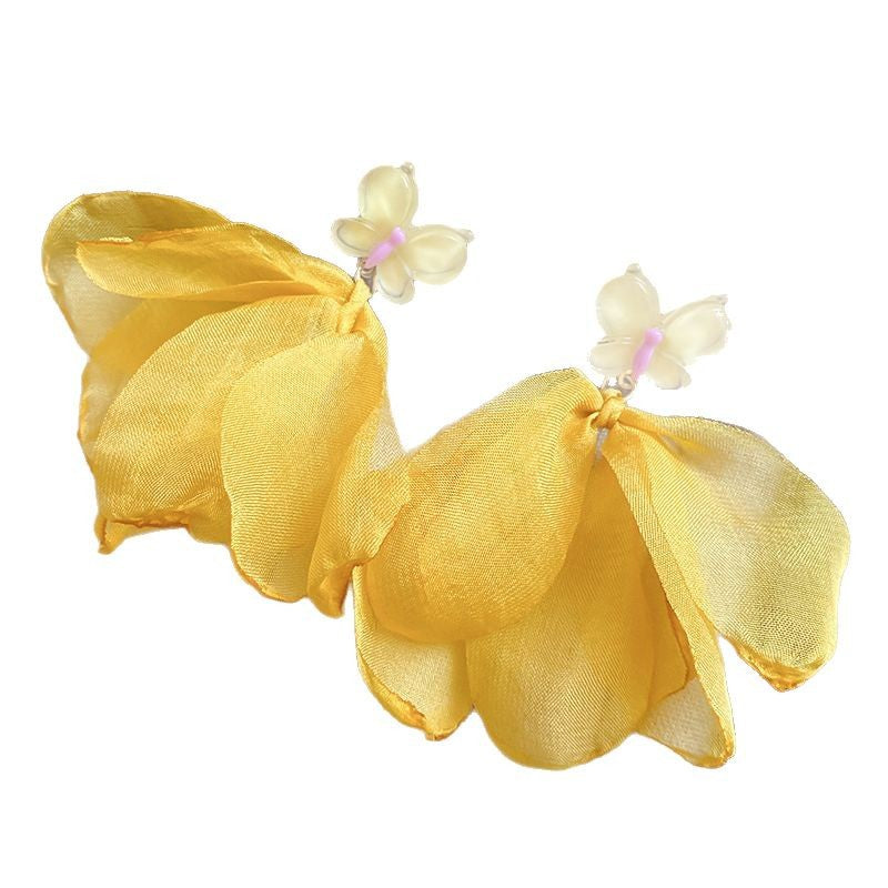 Heart Resin Flower Mesh Stud Earrings - view 5