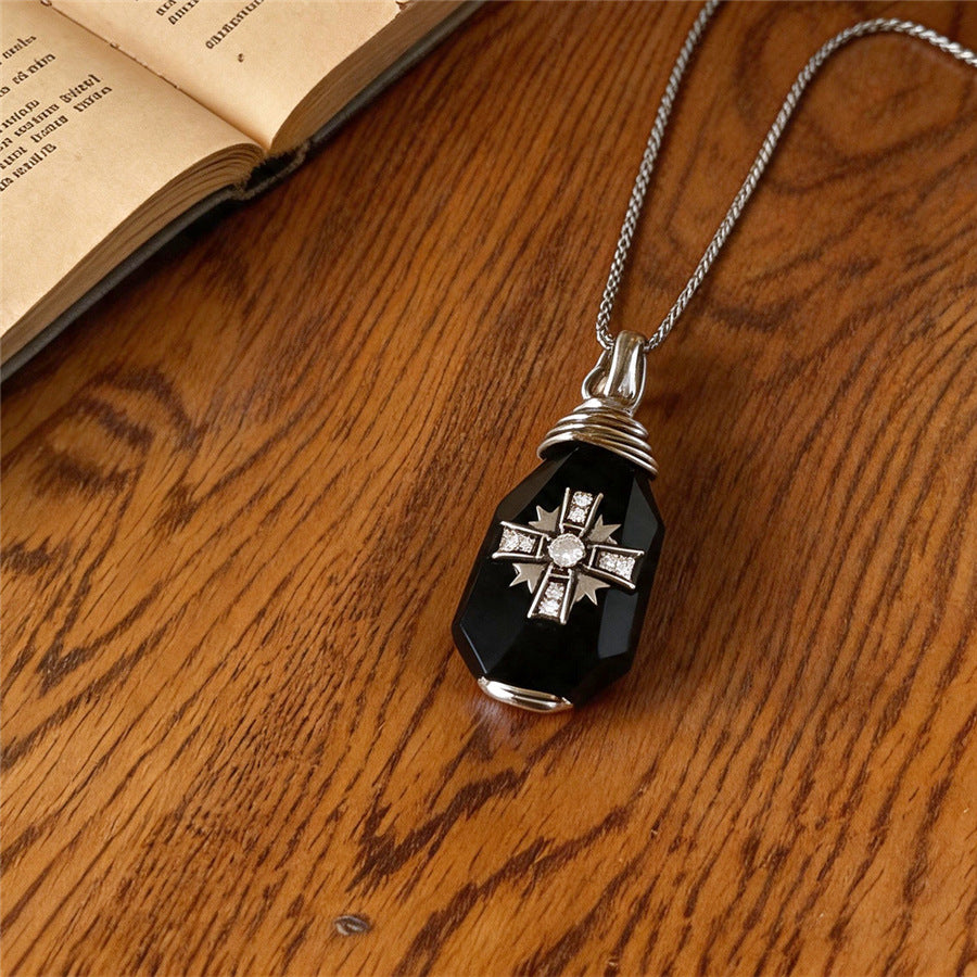 Chinese-Style Black Geometric Wooden Necklace - view 6