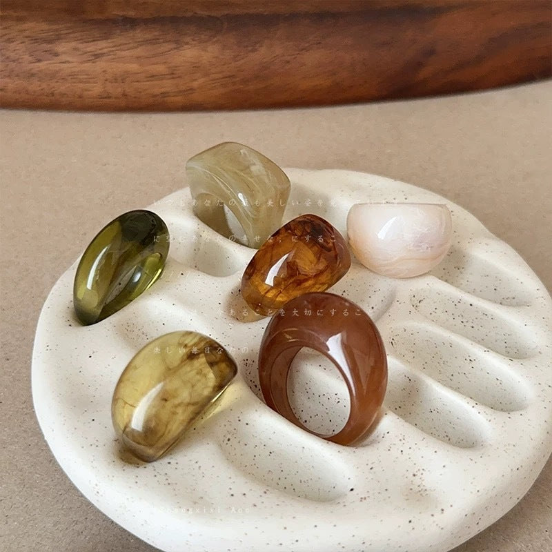 Vintage Resin Geometric Statement Ring - view 4