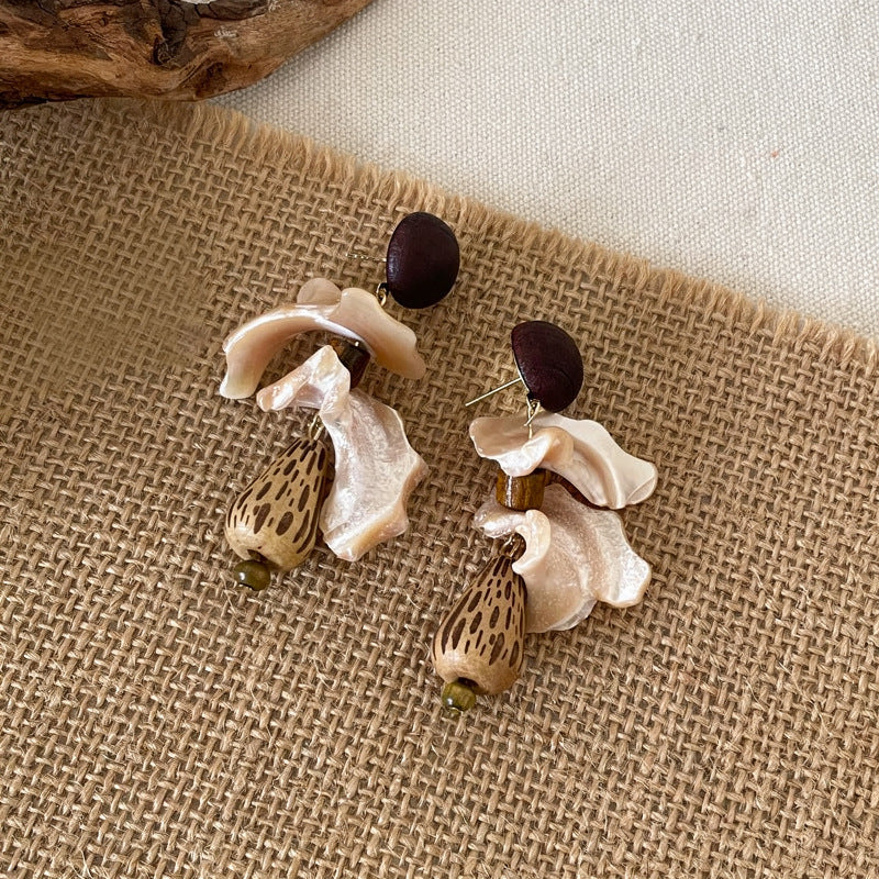 Bohemian Geometric Wooden Flower Stud Earrings - view 11