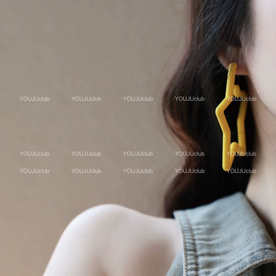 Yellow Flower Geometric Stud Earrings - view 2