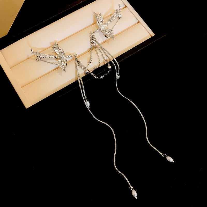 Rhinestone Butterfly Pearl Brooch - view 10