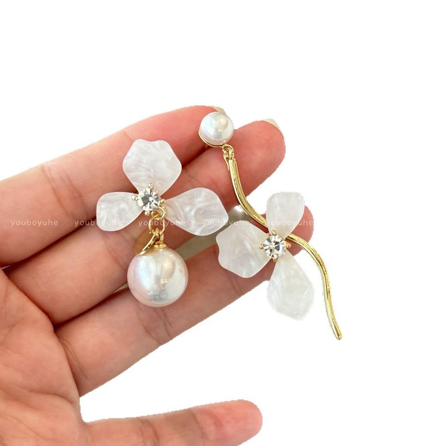 14K Gold-Plated Zircon Flower and Pearl Stud Earrings - view 5