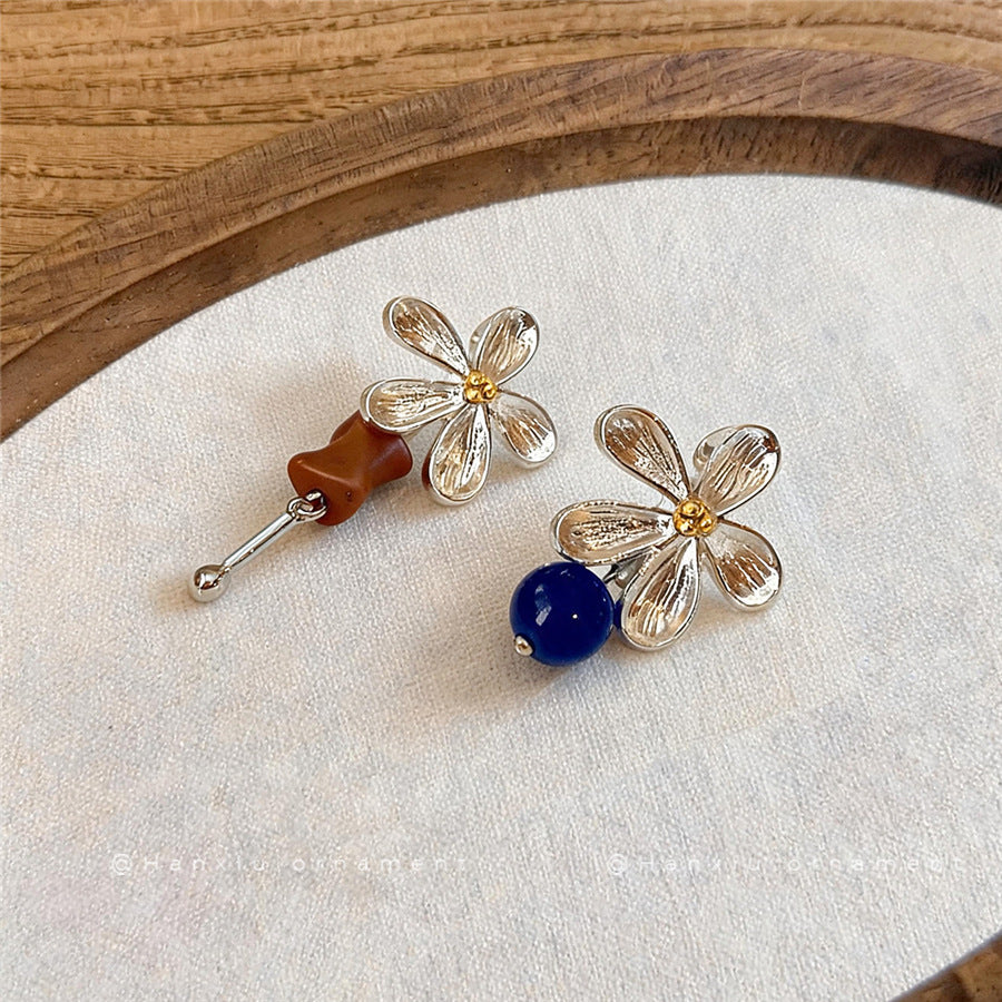 French Asymmetric Acrylic Flower Stud Earrings - view 4