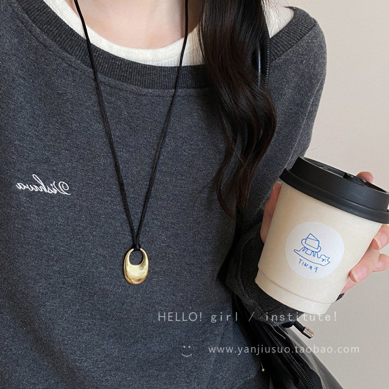 Korean-Style Leather Cord Oval Geometric Pendant Necklace - view 3