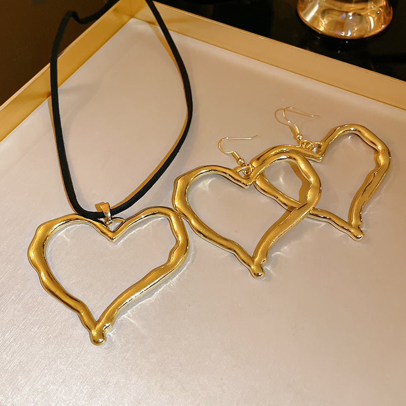 Korean Minimalist Heart Pendant Necklace - view 12